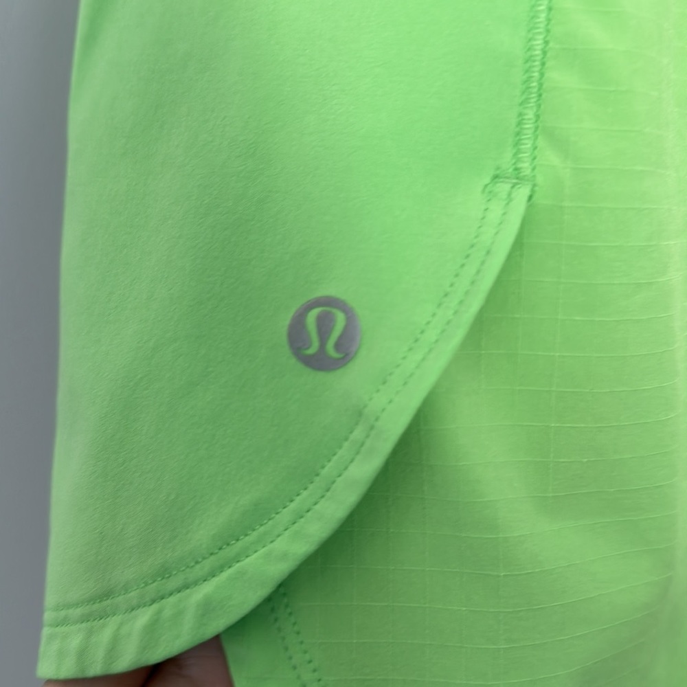 neon runner t-shirt - Picture 6 of 7